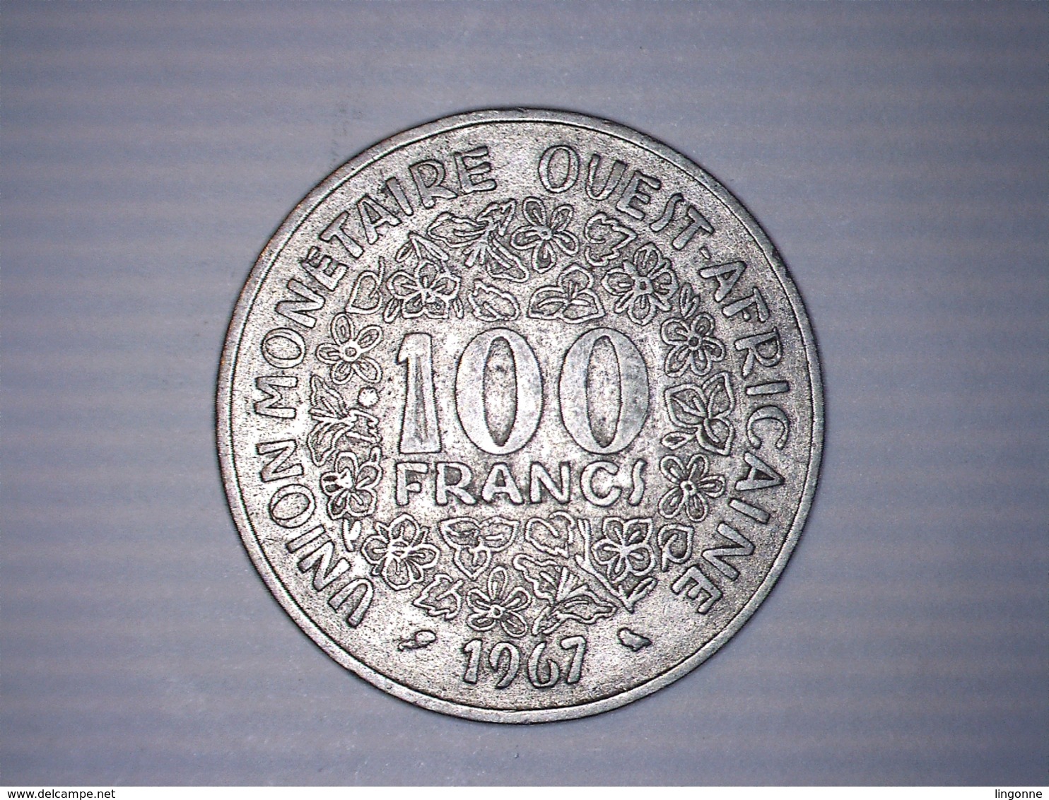 États De L'Afrique De L'Ouest (BCEAO) 1967 - 100 Francs Banque Centrale Des États De L'Afrique De L'Ouest - Autres – Afrique