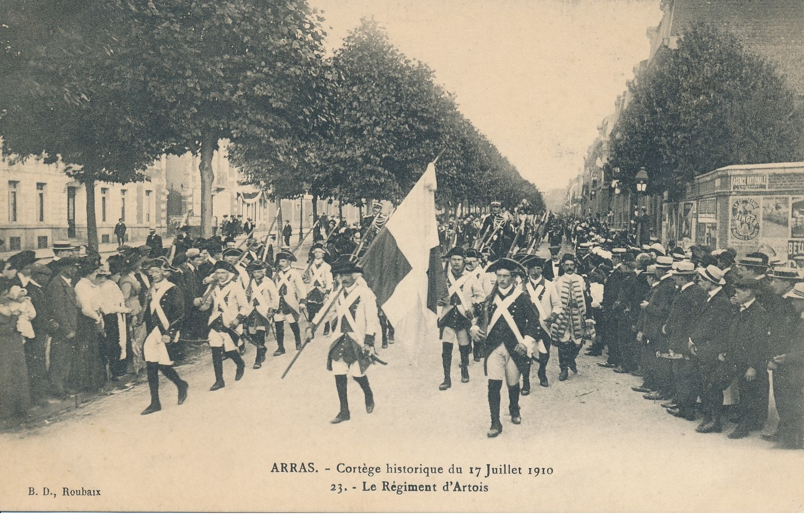 ARRAS Cortége Historique Du 17 07 1910 Le Regiment D'Artois Vue 23 état Neuf - Arras