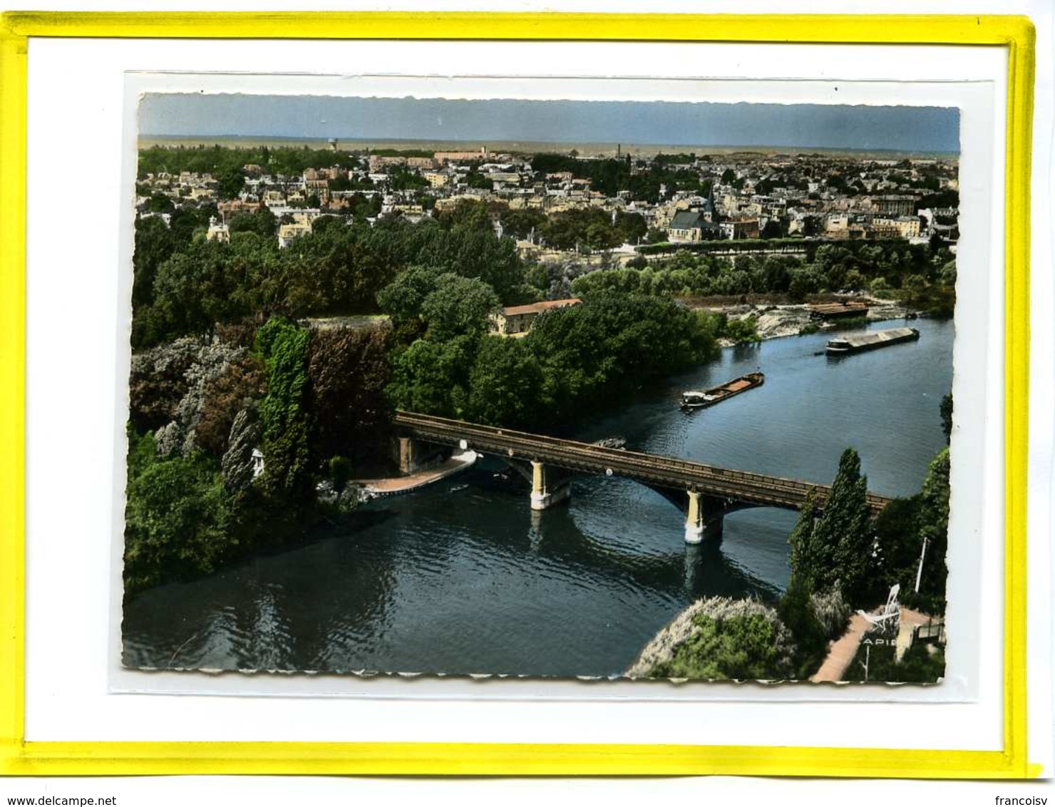 Rueil-Malmaison.  Le Pont Du Chemin De Fer . En Avion Au Dessus De ... Edit Lapie N°10. Peniches Batellerie - Rueil Malmaison