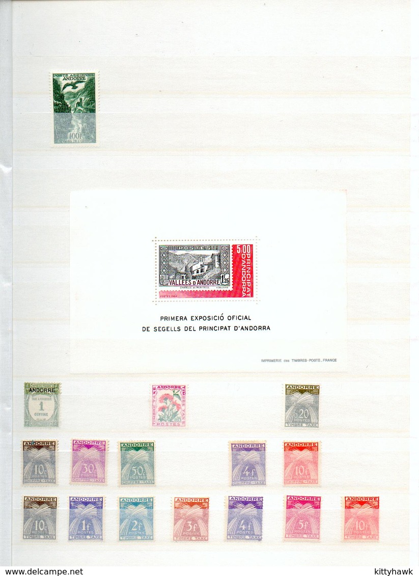 ANDORRE - Petite collection de 260 timbres - 1 carnet - 1BF