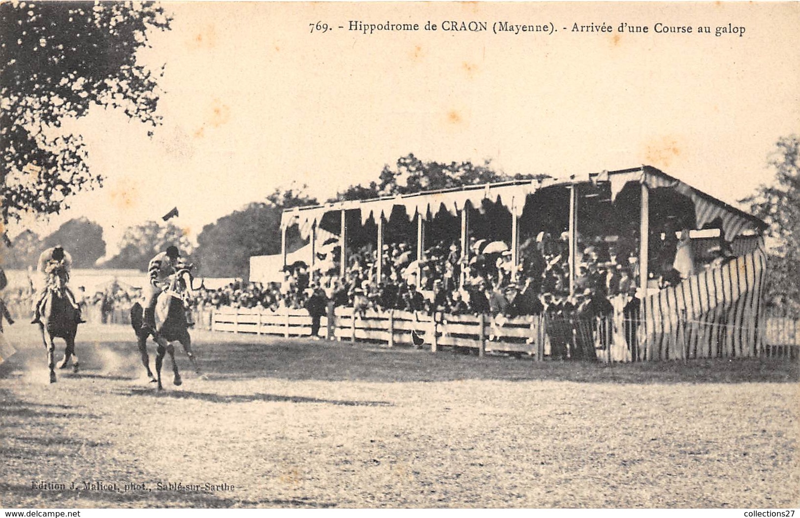 53-CRAON- HIPPODROME, ARRIVEE D'UNE AU GALOP - Craon