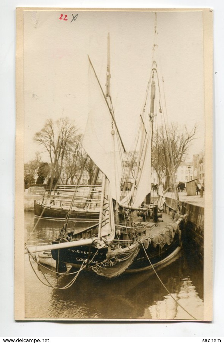 PHOTOGRAPHIE 0024 LA ROCHELLE Bateaux Pecheurs Port Quais   Dim 14  Cm X 8   Cm - La Rochelle