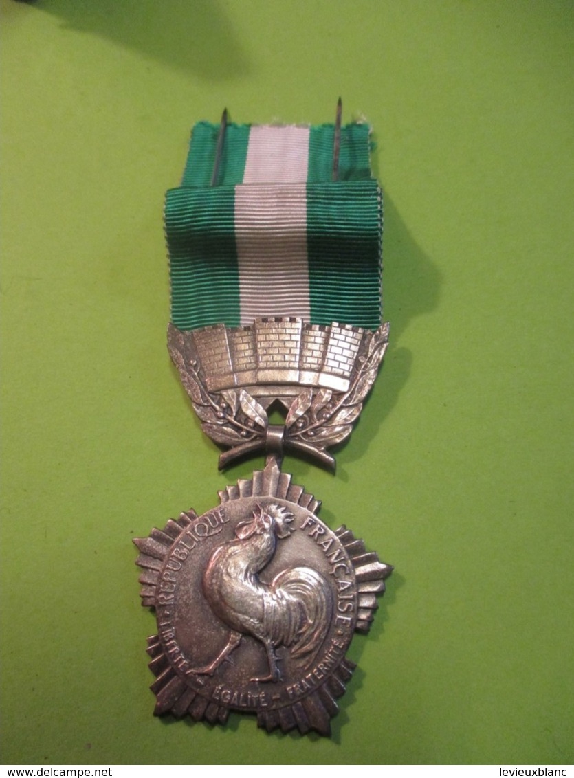 Médaille D'Honneur Collectivités Locales /République Française/ Mme DAMAME/ G Crouzat /          MED317 - Frankrijk