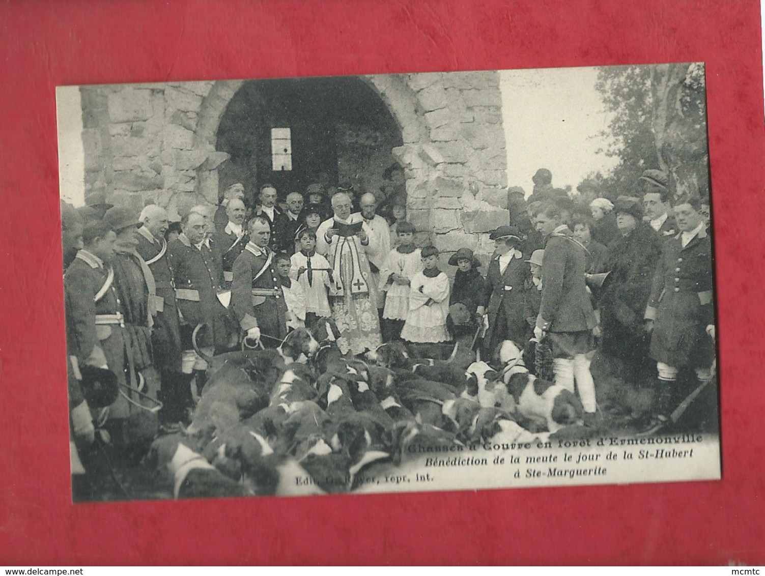 CPA - Chasses à Courre En Forêt D' Ermenonville -Bénédiction De La Meute Le Jour De La St Hubert à Ste Marguerite - Ermenonville