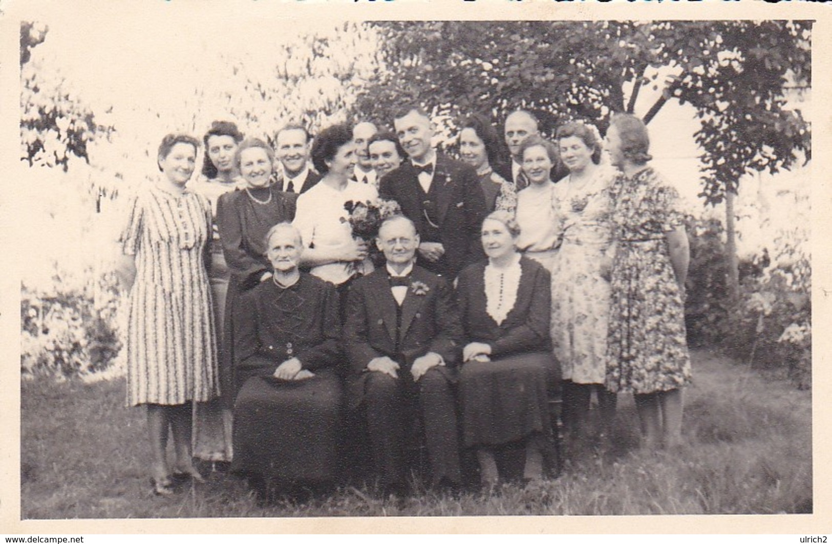 AK Foto Hochzeit Gruppenbild - Ca. 1930/50 (47810) - Hochzeiten