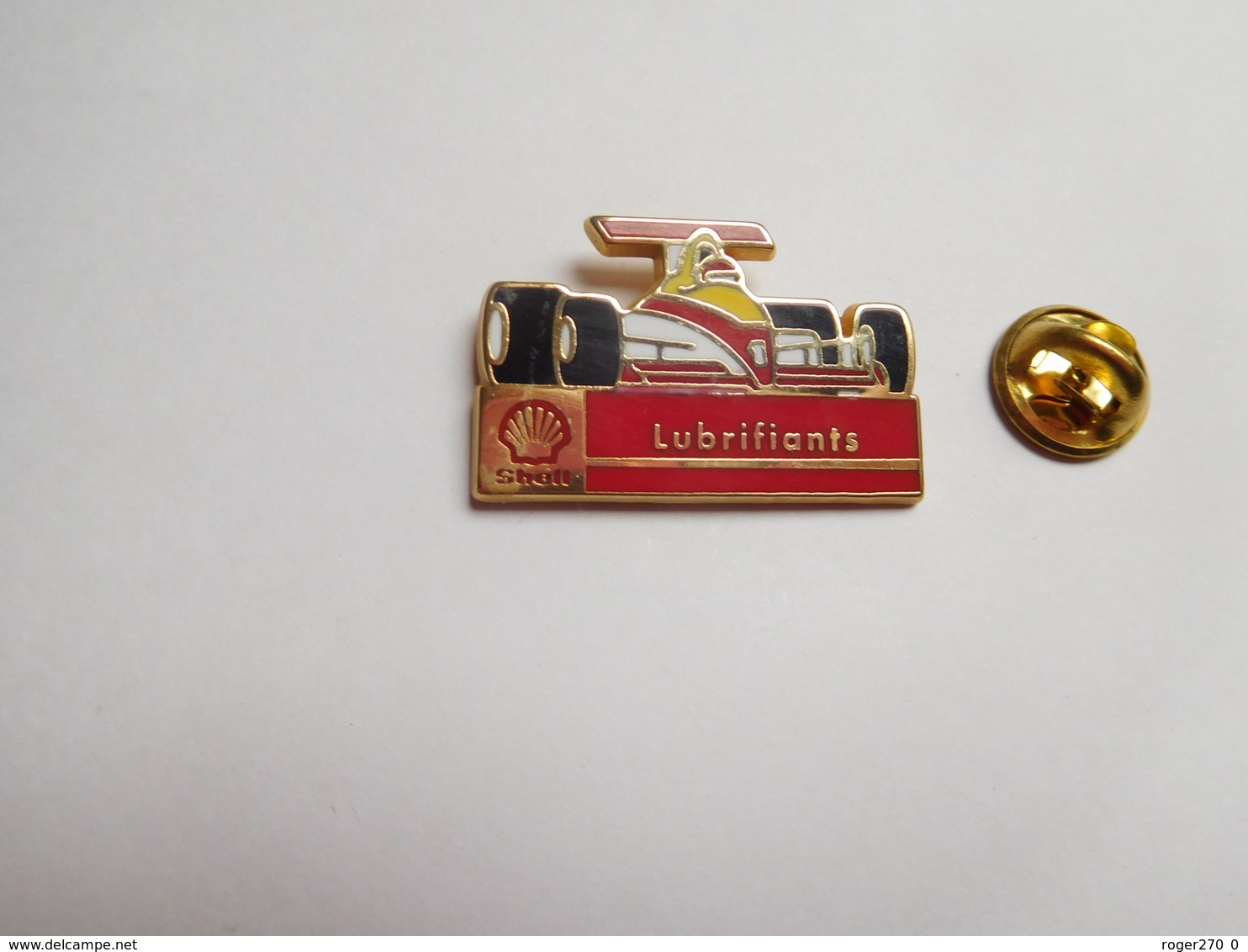 Superbe Pin's En Zamac , Auto , F1 , Shell Lubrifiants , N° 0106 - F1