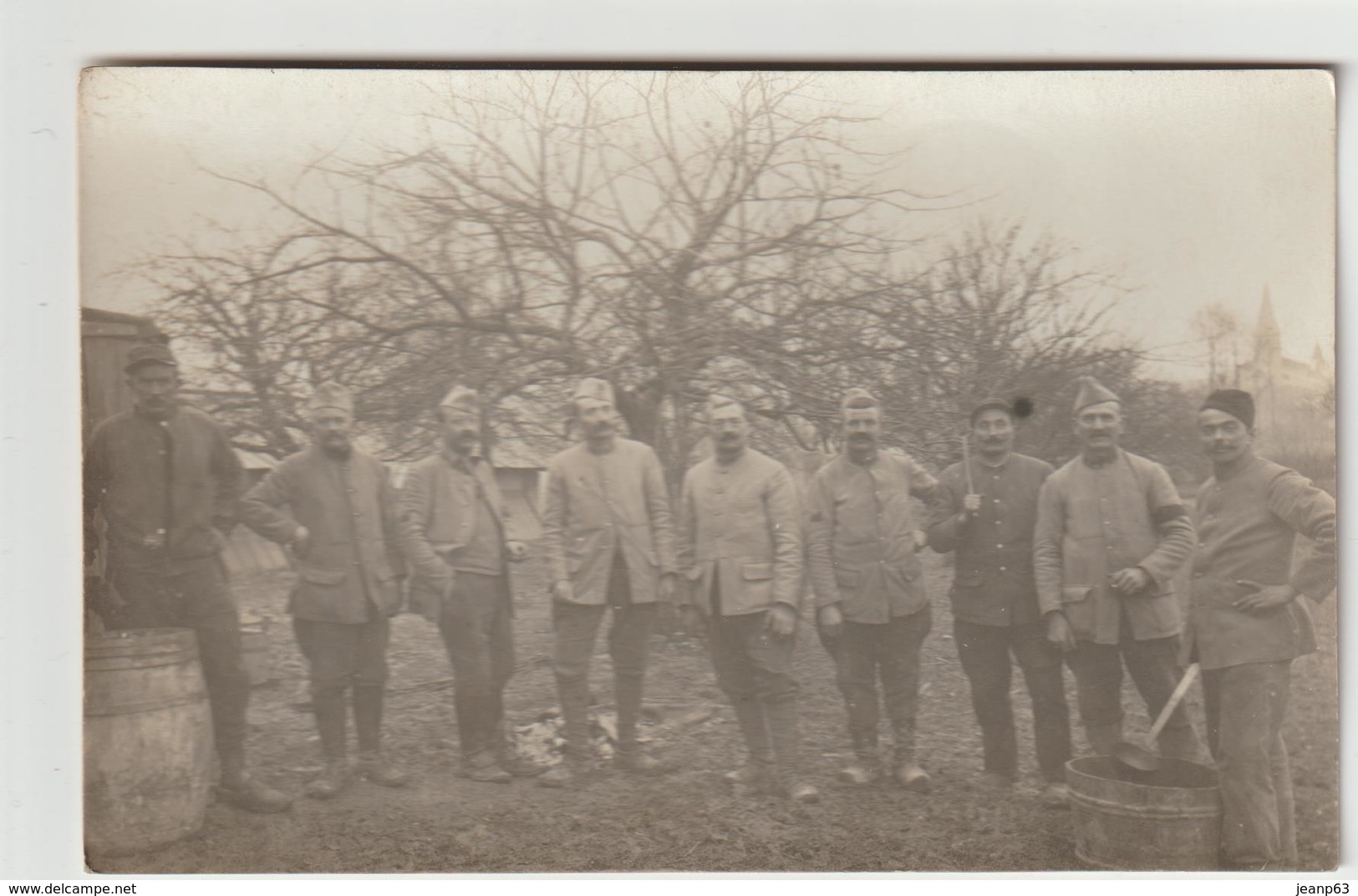 SOUHESMES LA GRANDE    Groupe De Militaires (CARTE PHOTO) 2 Scans - Autres & Non Classés