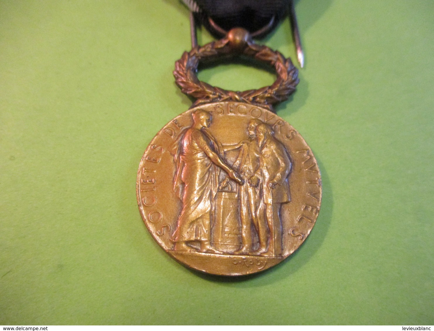 Médaille Française Ancienne Avec étui/RF/Minist.du Travail Et Prév.Soc./Stés Secours Mutuels/O ROTY/ERNOUF/1933   MED319 - France