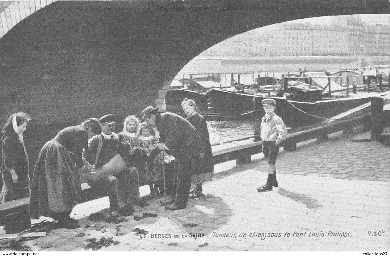 75004-PARIS-BERGES DE LA SEINE, TONDEUR DE CHIENS SOUS LE PONT LOUIS PHILIPPE - Arrondissement: 04