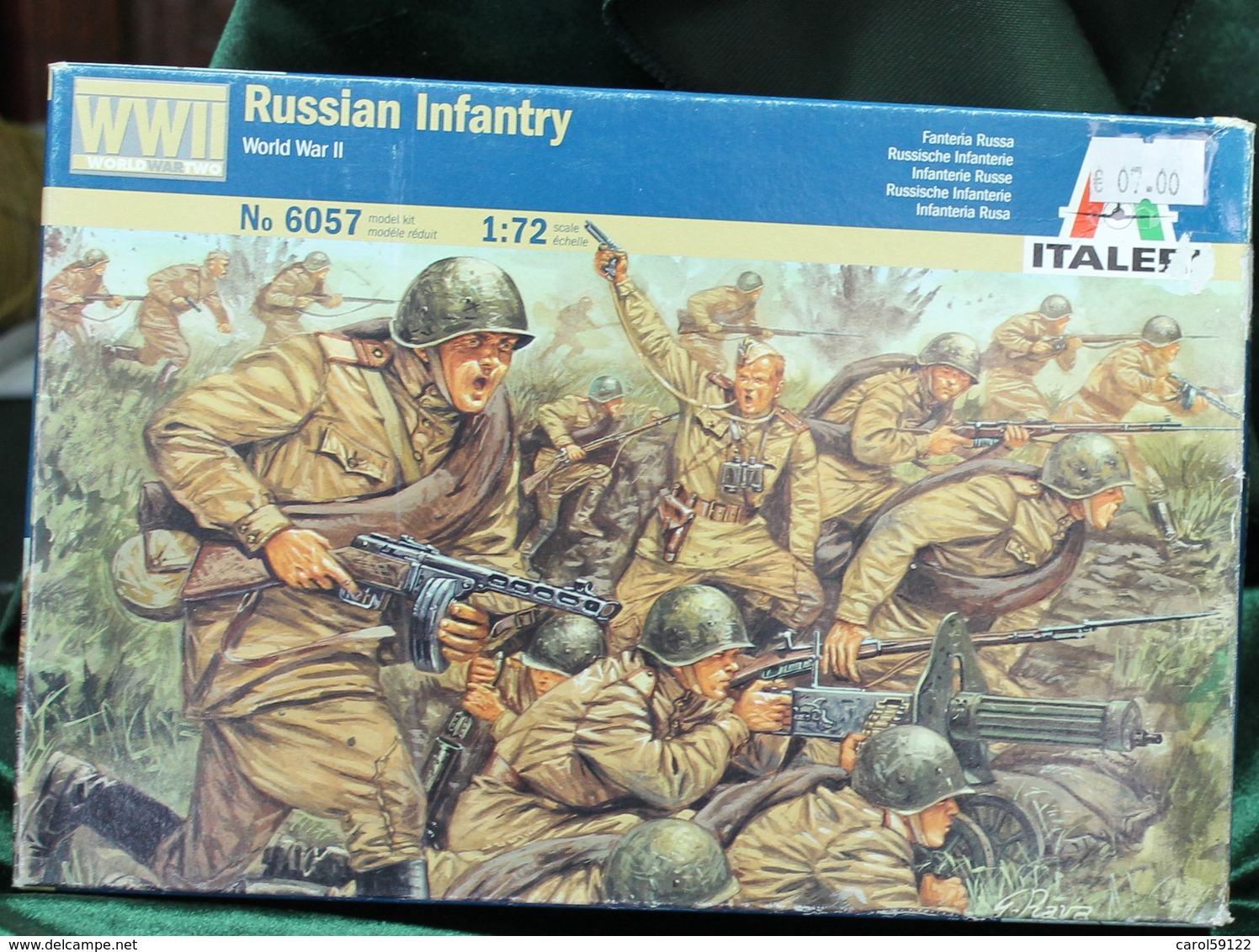 Modèle Réduit ITALERI 1/72 Russian Infantry  N°6057 - Autres & Non Classés