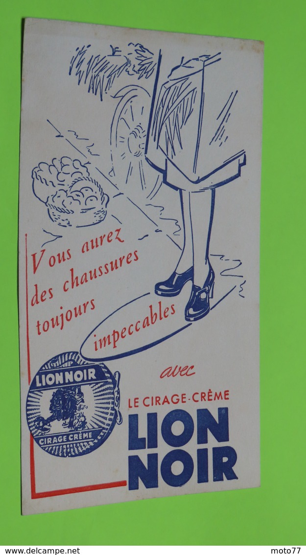 Buvard 32 - CIRAGE LION NOIR - état D'usage : Voir Photos - 12x21 Environ - Vers Année 1960 - Produits Ménagers