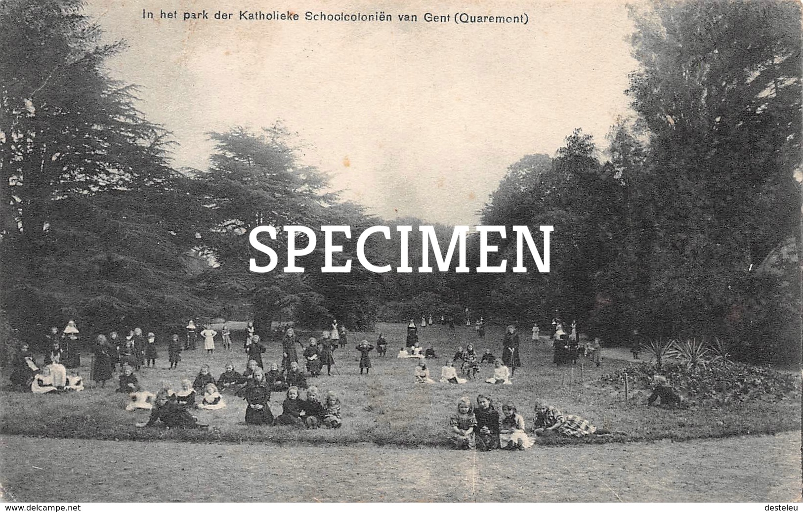 In Het Park Der Katholieke Schoolcoloniën Van Gent -  Quaremont - Kwaremont - Kluisbergen