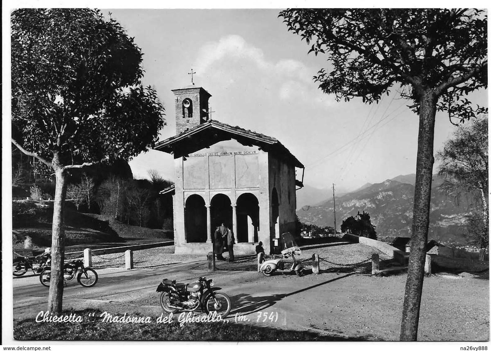 Madonna Del Ghisallo (Como). Chiesetta. Moto E Vespa Faro Basso. - Como