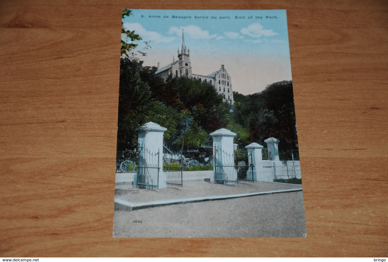 2749-            CANADA, QUEBEC,   Ste. ANNE DE BEAUPRÉ, SORTIE DU PARC - Ste. Anne De Beaupré