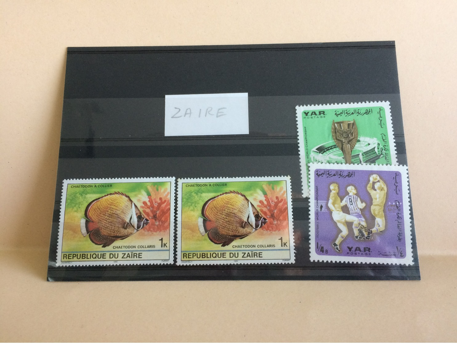 Lot timbres neufs, Monde Afrique,Amérique,Asie,Europe,Pays voir photos (n°12)