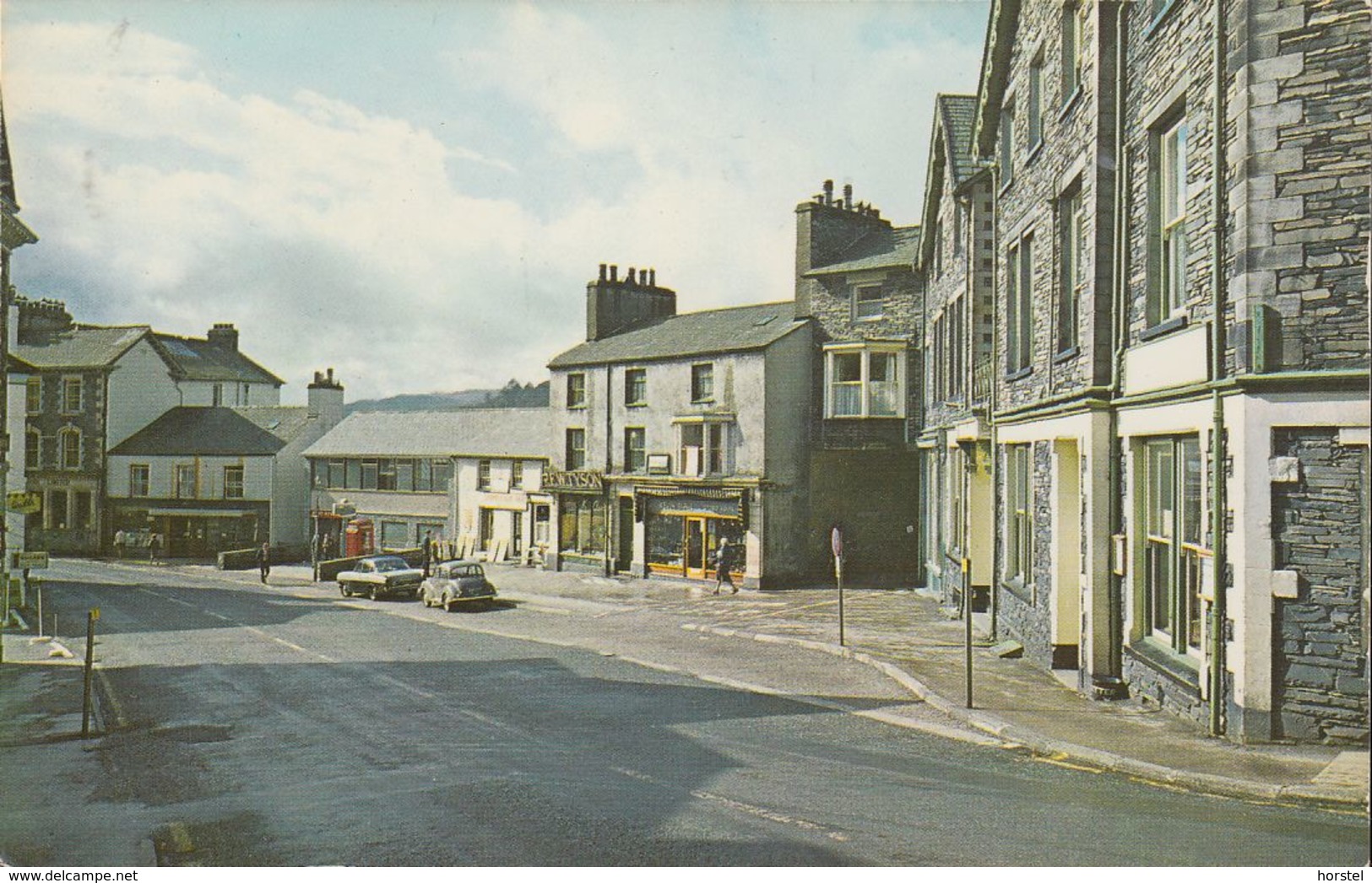 UK - Ambleside - Market Place - Cars - Oldtimer - Ambleside