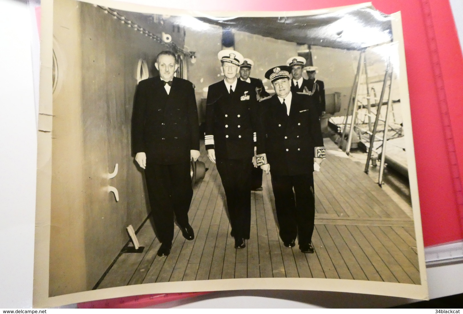 23 Avril1951 ,photo Originale U.S NAVY  , Amiral Américain, Jean Médecin Maire De Nice Et Georges Hutin, Préfet - Autres & Non Classés