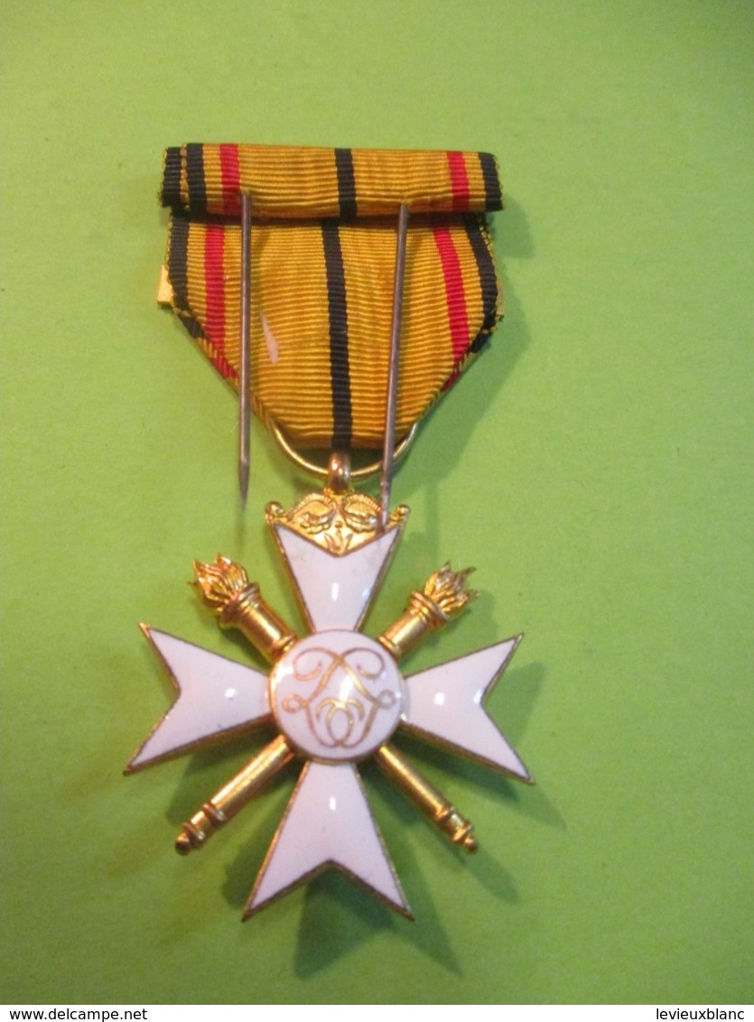 Médaille/  Croix Civiles / Belgique/ 1940-1945/  / Vers 1960             MED351 - Belgique