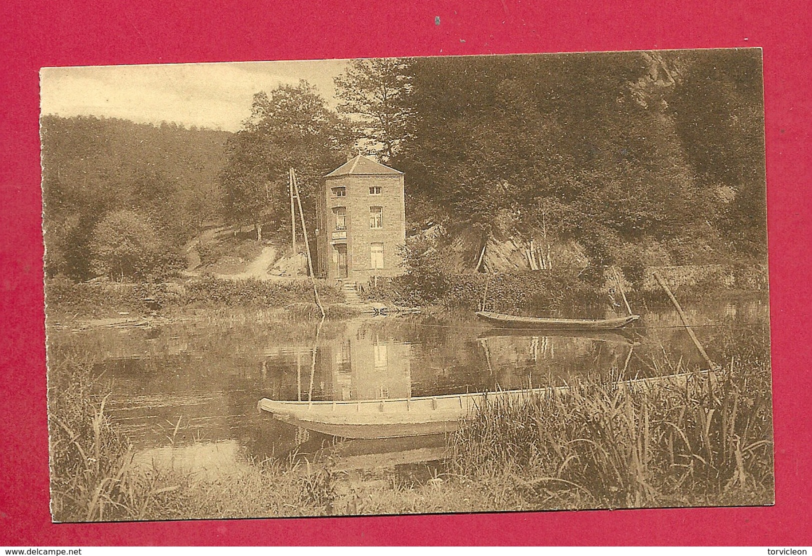 C.P. Rochehaut Sur Semois = Passage  D' Eau  De  HOUR - Bouillon