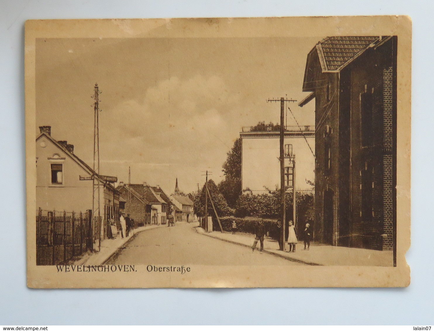 C. P. A. : Rhenanie Du Nord : WEVELINGHOVEN : Oberstrasse, En 1919 - Grevenbroich