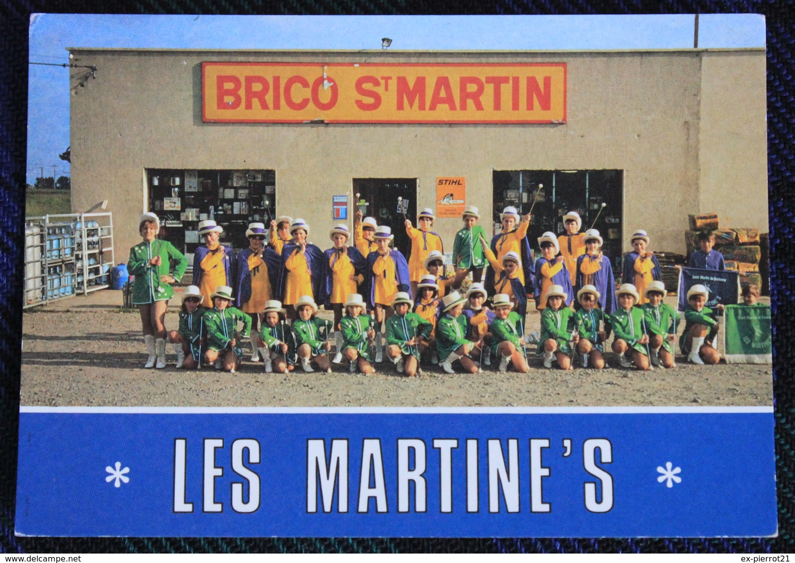 Majorettes   De Saint Martin De Fontenay , Près De May Sur Orne - Andere & Zonder Classificatie