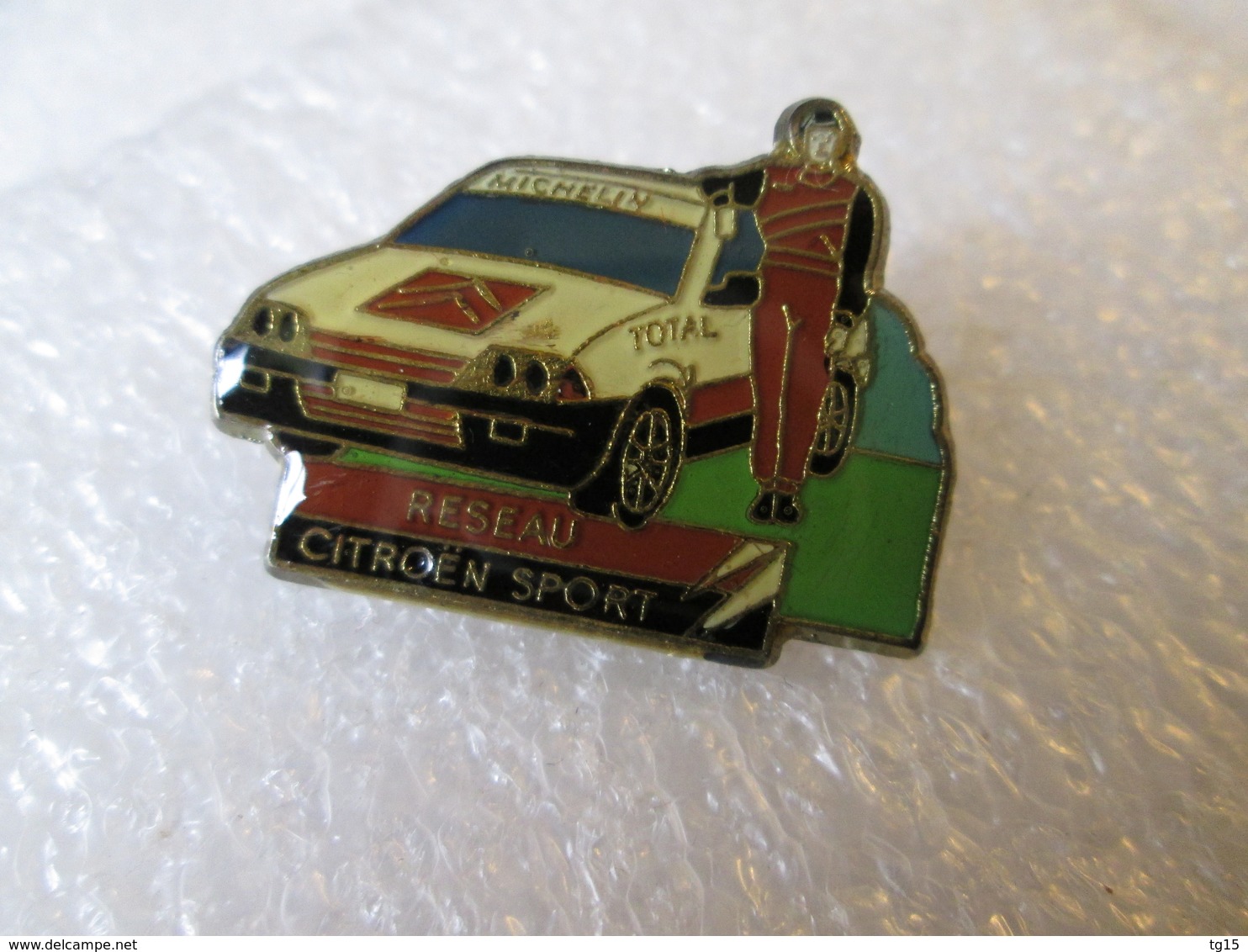 PIN'S   CITROEN  AX  RALLYE  RESEAU CITROEN SPORT - Citroën