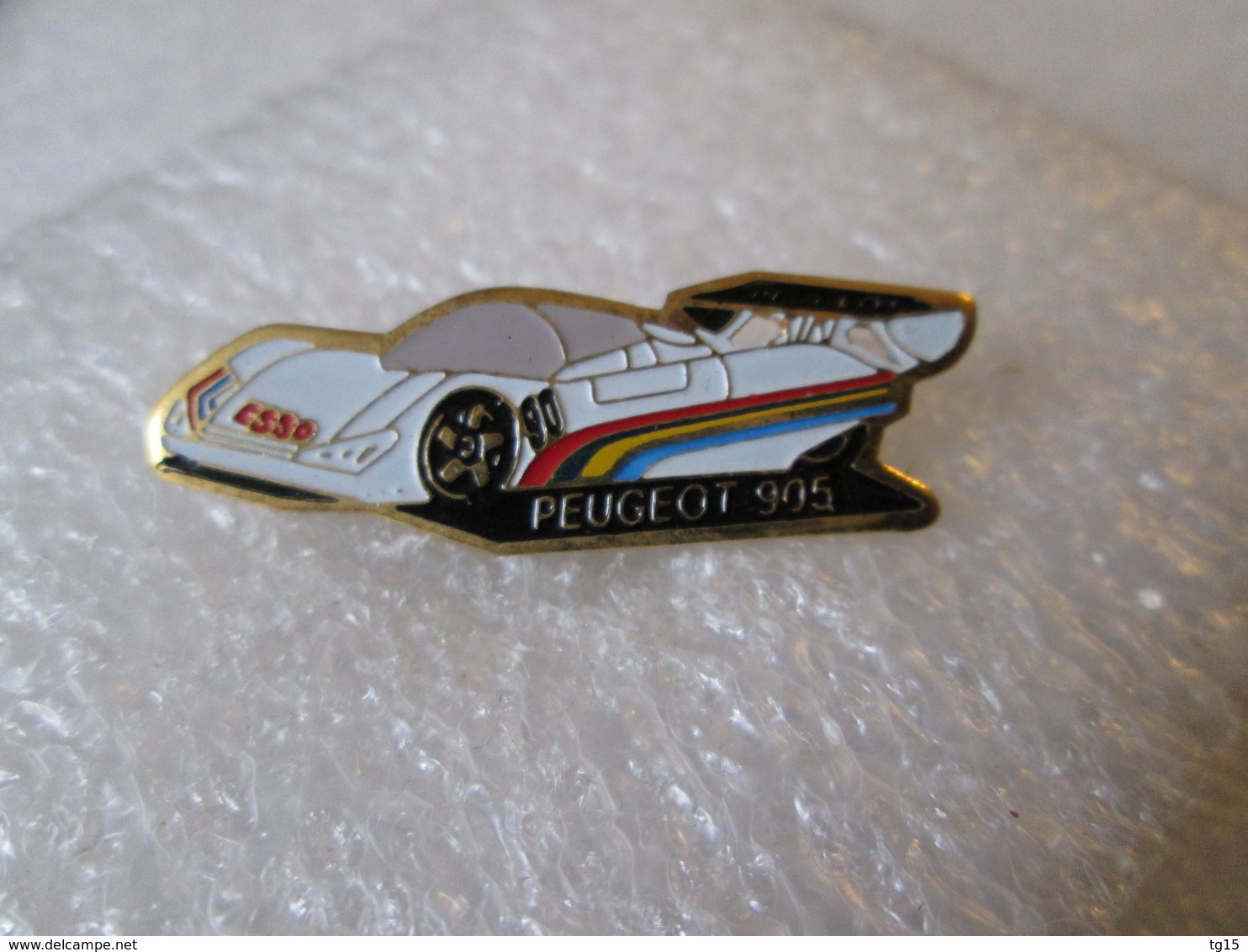 PIN'S   PEUGEOT  905  LE MANS - Peugeot