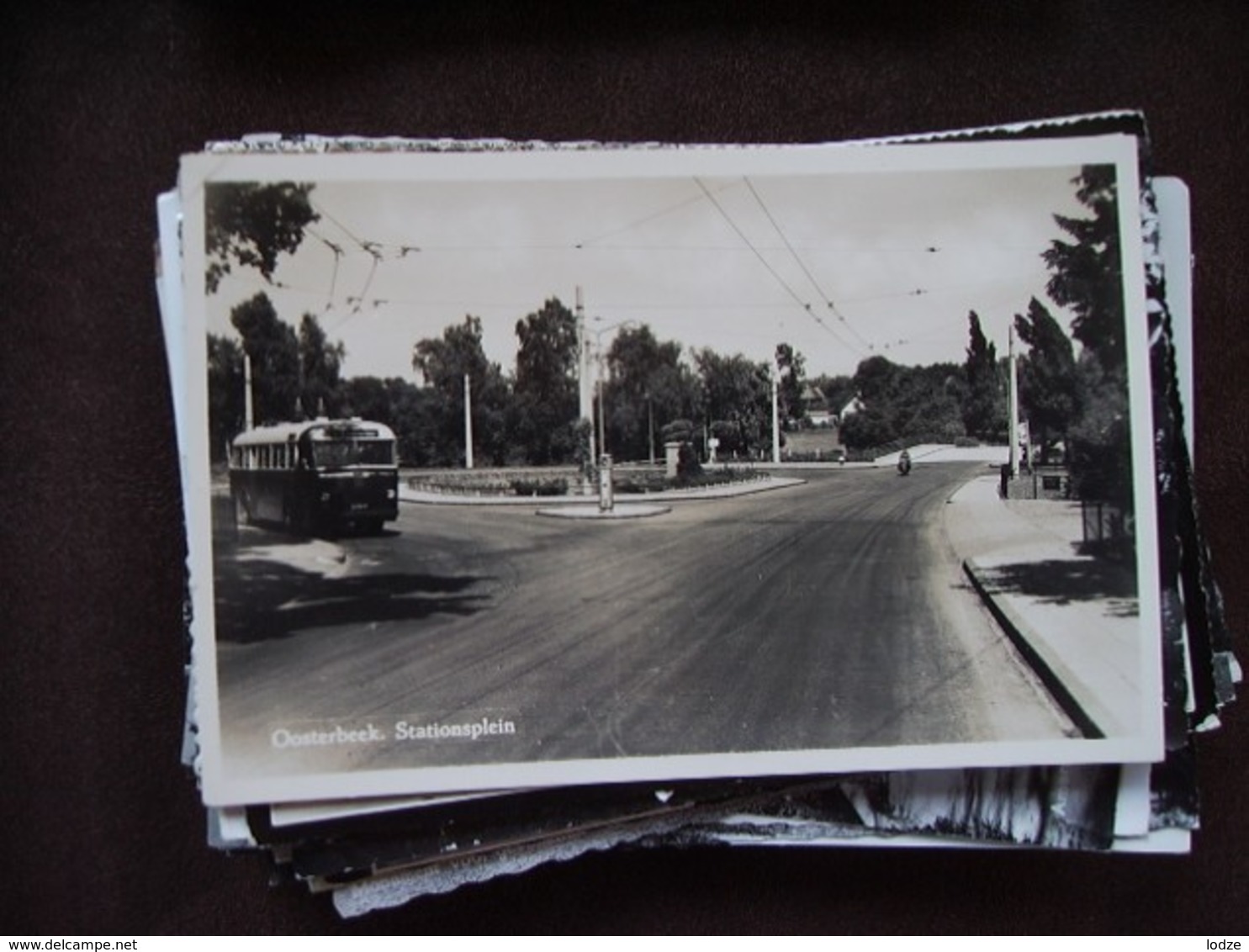 Nederland Holland Pays Bas Oosterbeek Stationslein Met Trolleybus - Oosterbeek