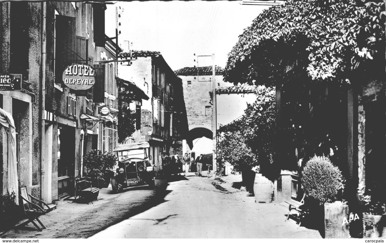 Carte 1950 MONTPEZAT DE QUERCY / RUE DE L'HOPITAL (automobile , Hôtel) - Montpezat De Quercy