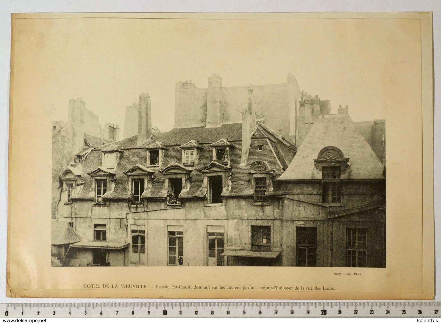 2 Planches 17x26cm: Commission Du Vieux-Paris - Fragment Rempart De Lutèce (mur Gallo-Romain) + Hôtel De La Vieuville - Plaatsen