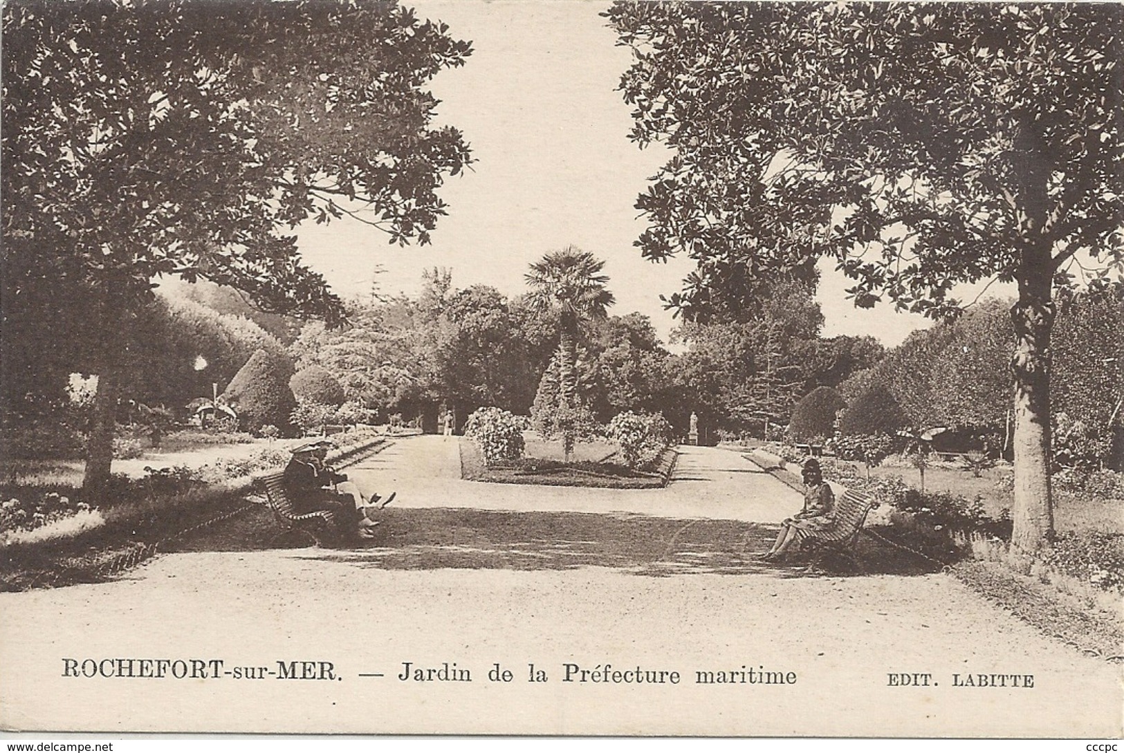 CPA Rochefort-sur-Mer Jardin De La Préfecture Maritime - Rochefort