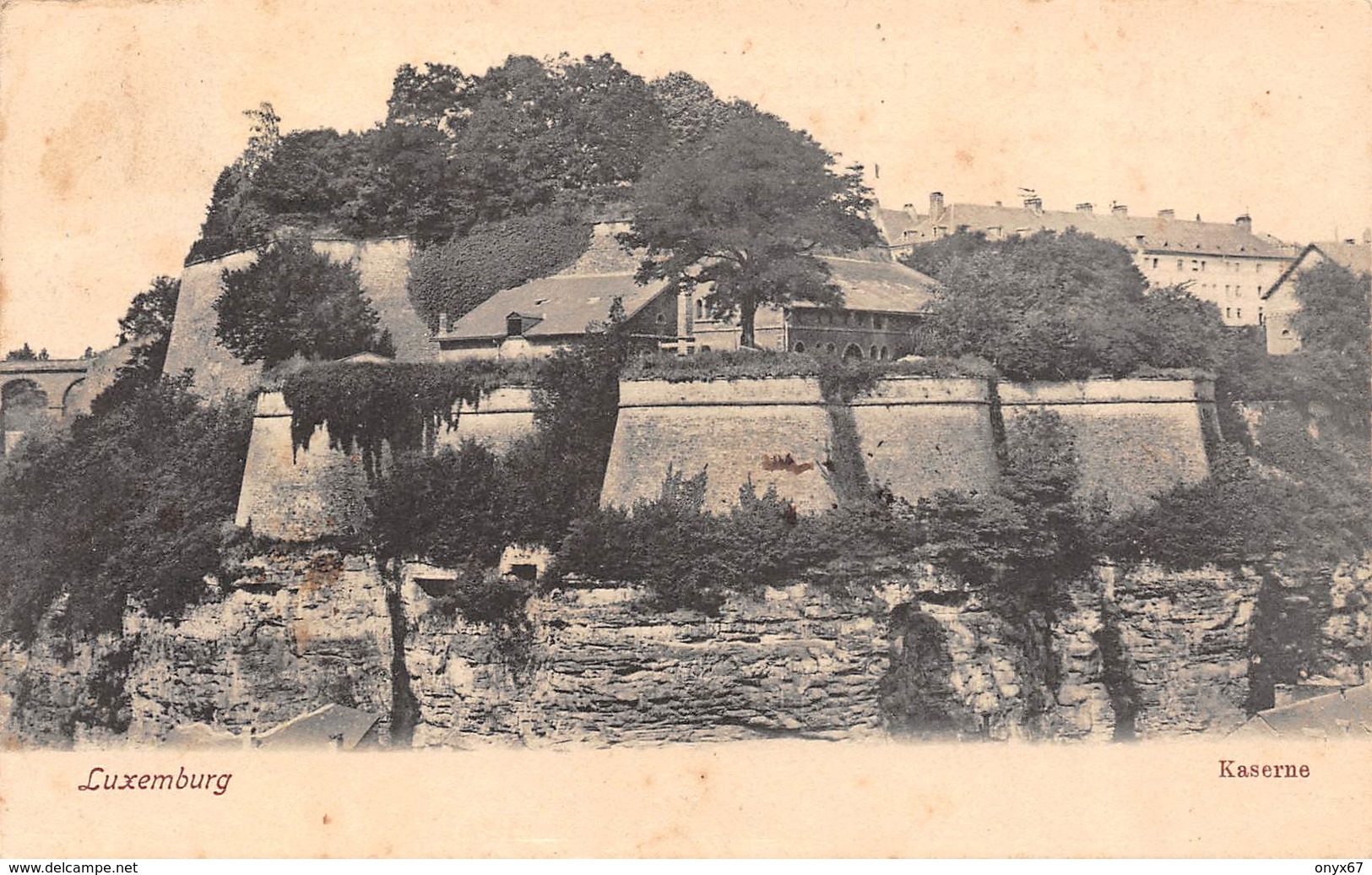 Carte Postale Photo LUXEMBOURG-VILLE (Grand Duché Du Luxembourg) Caserne Militaire - Kaserne - - Luxemburg - Stad