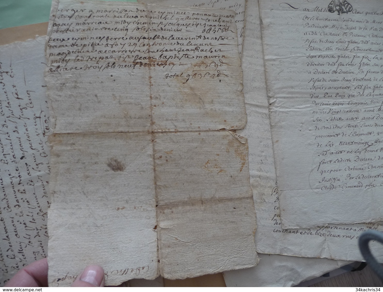 Archive Arles Provence  1654/1734 Famille Trepat 9 documents originaux Voir liste feuille verte
