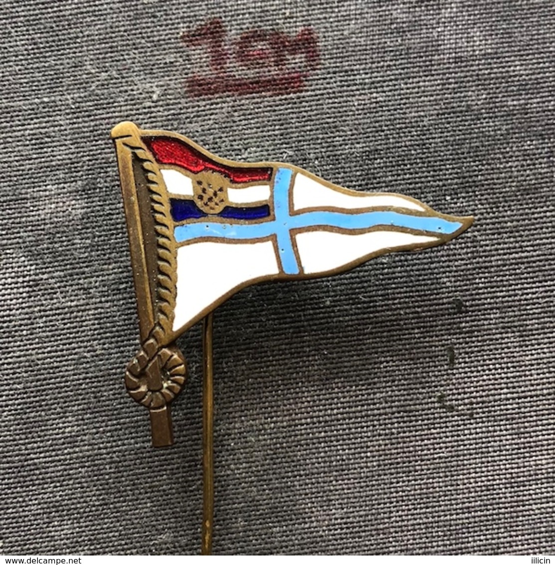 Badge Pin ZN006971 - Rowing Kayak Canoe Swimming Yugoslavia Croatia Split Veslacki Plivacki Sportski Klub Gusar - Rudersport