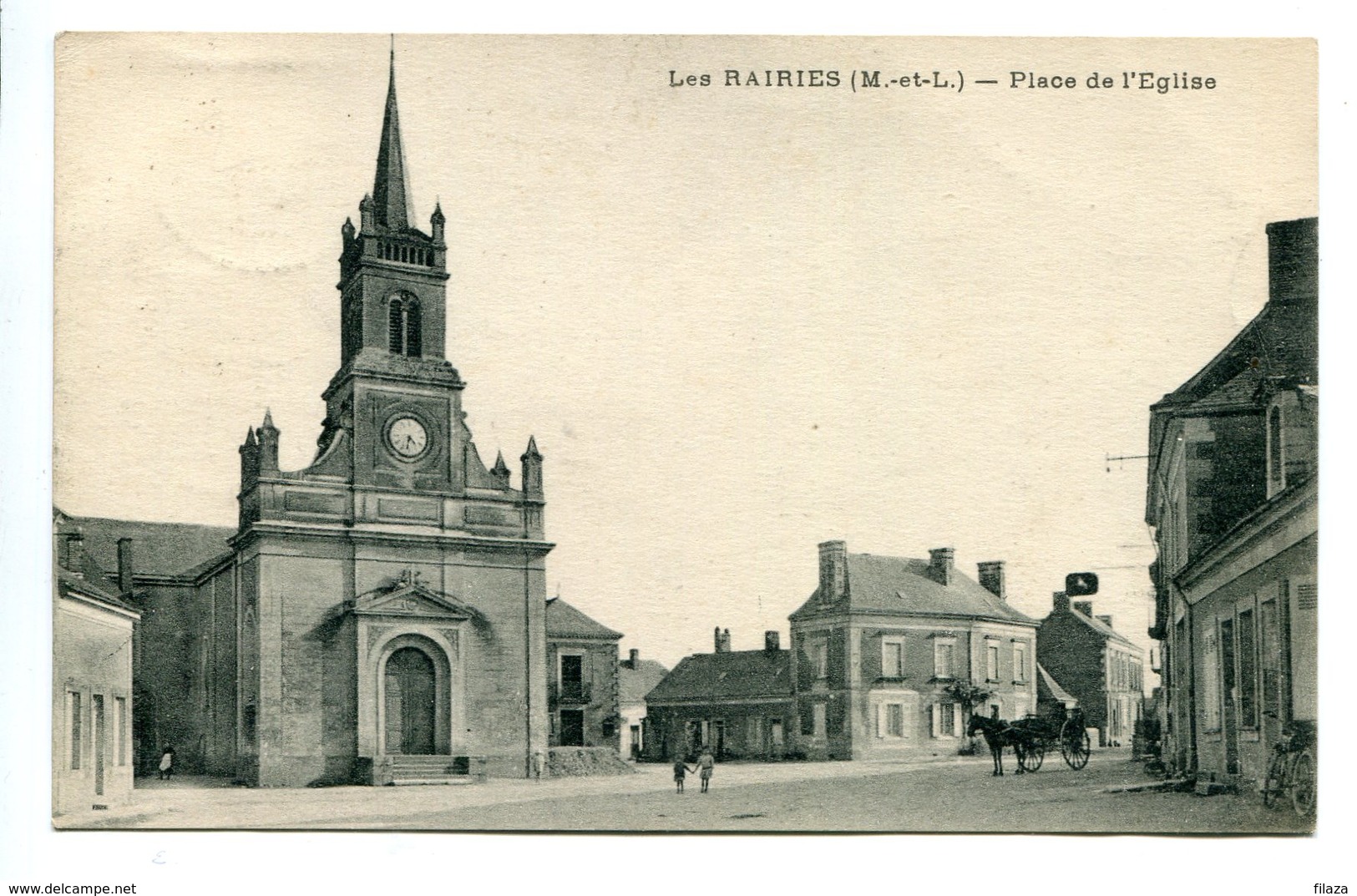 49 -  Maine Et Loire - Les Rairies - Place De L'Eglise (0567) - Chateauneuf Sur Sarthe