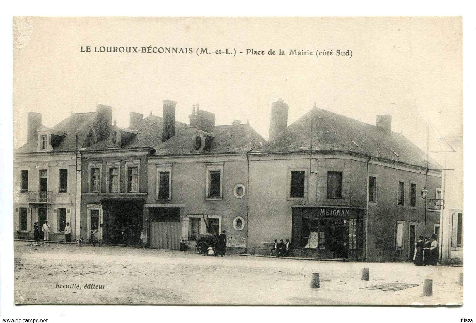 49 -  Maine Et Loire - Le Louroux Beconnais - Place De La Mairie  (0568) - Chateauneuf Sur Sarthe