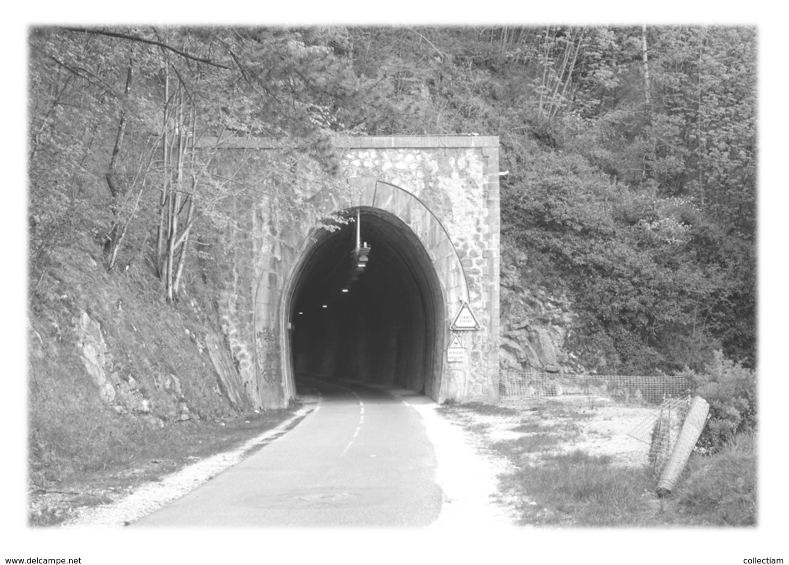 DUINGT - Tunnel - Duingt