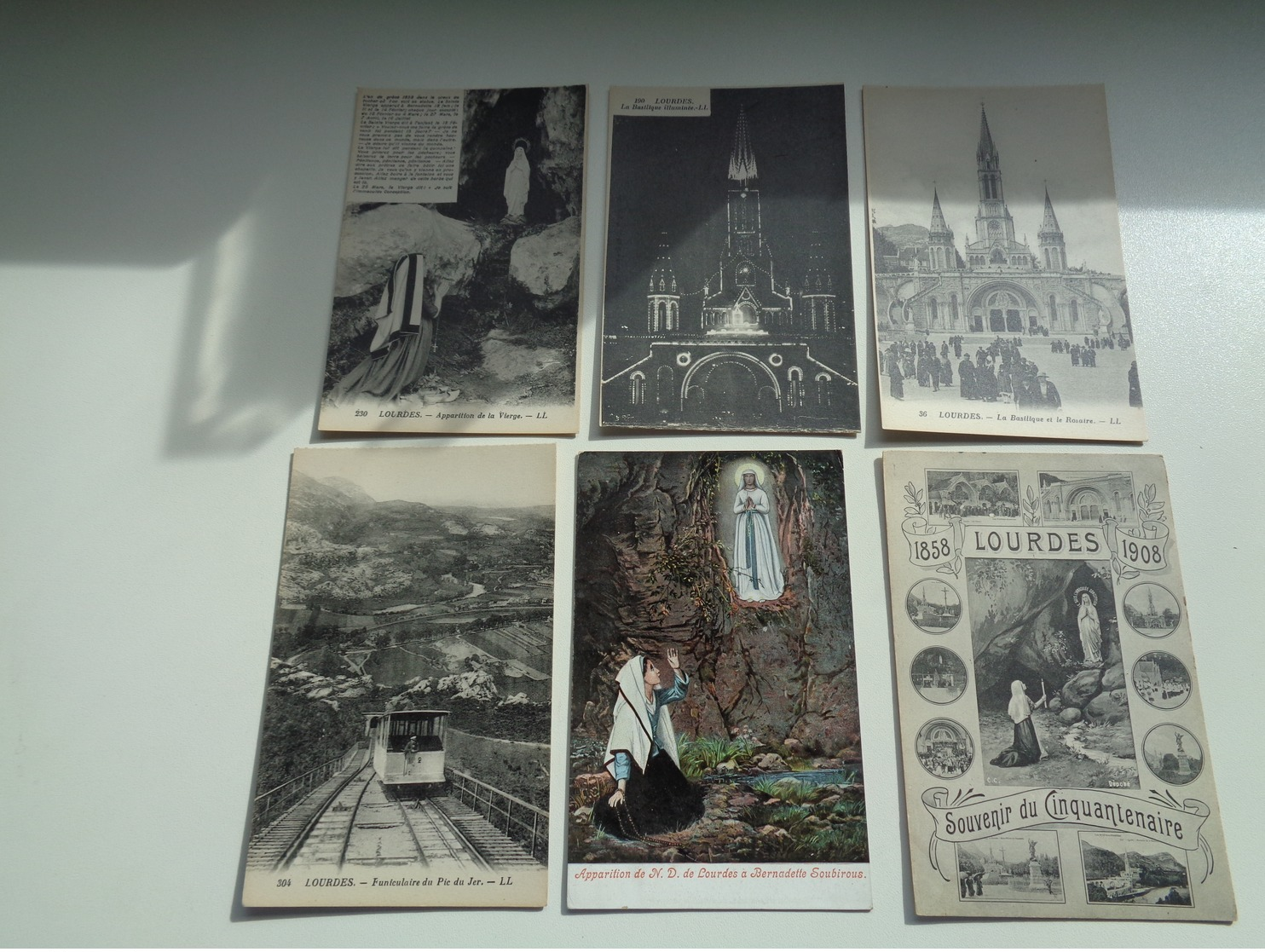 Beau lot de 60 cartes postales de France  Lourdes       Mooi lot van 60 postkaarten van Frankrijk  - 60 scans