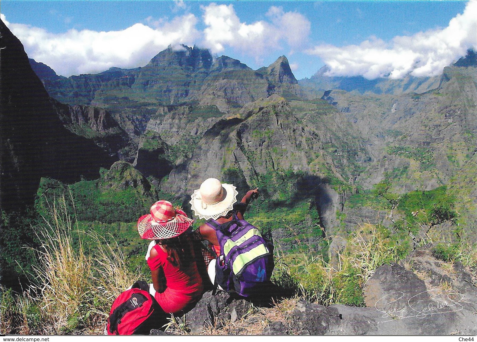 Carte Postale De La Réunion : Le Cirque De Mafate Depuis Le Sentier De La Canalisation. (Voir Commentaires) - Réunion