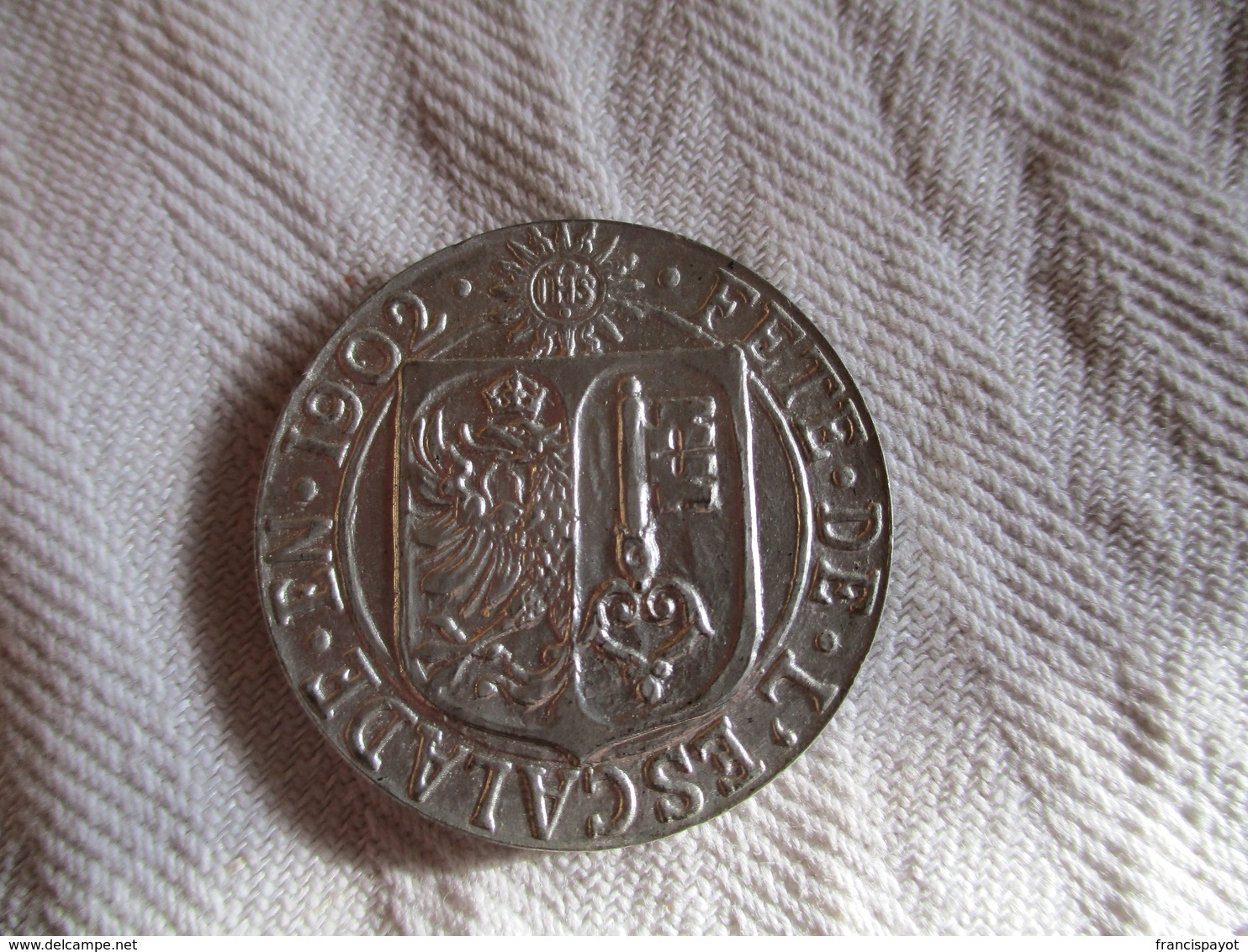 Suisse: Médaille Commémorative 300e Anniversaire De L'Escalade, Genève 1902 Avec Boitier - Autres & Non Classés