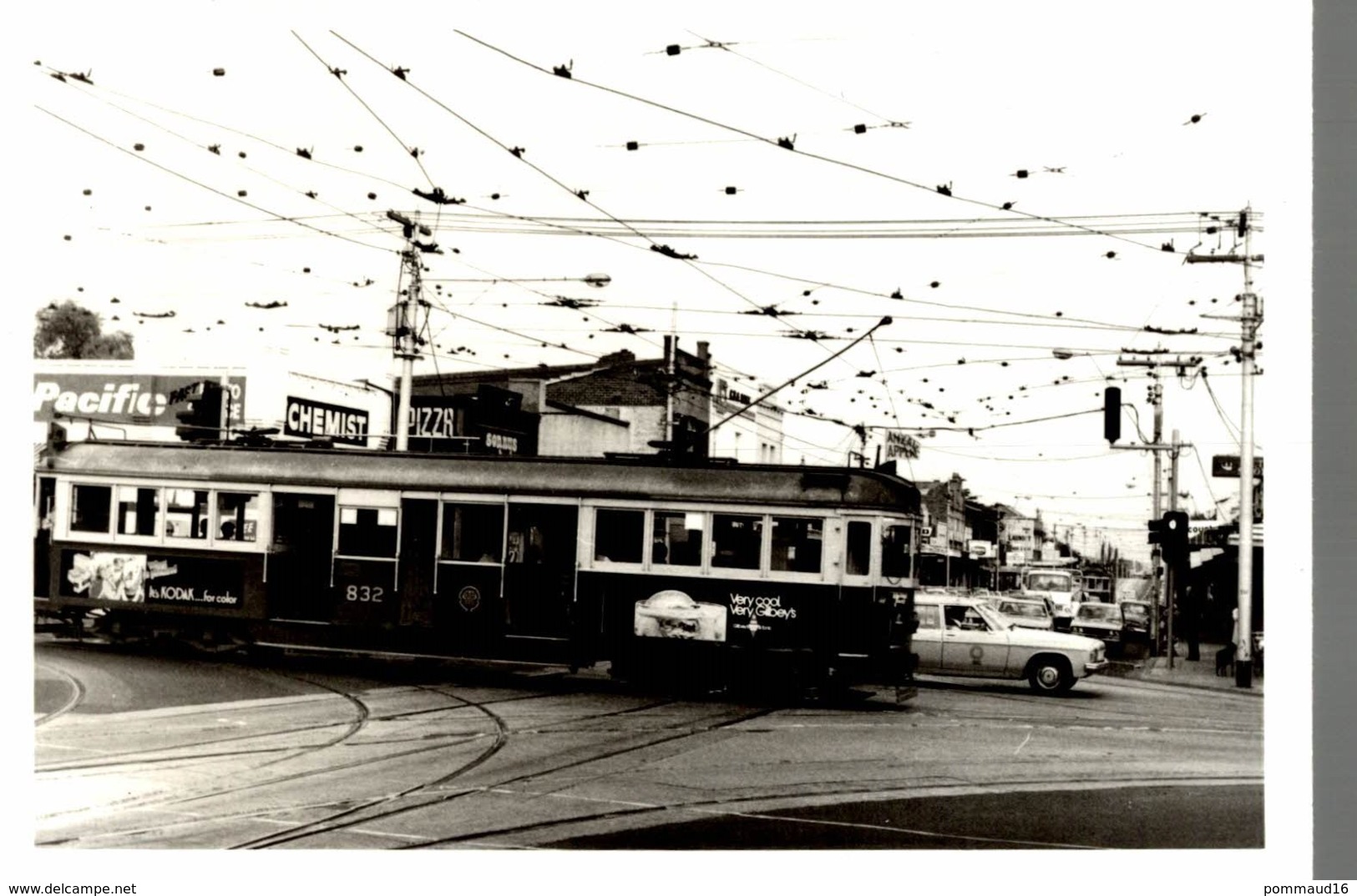 Photographie D'un Tramway 832 Melboune - Reproduction - Trains