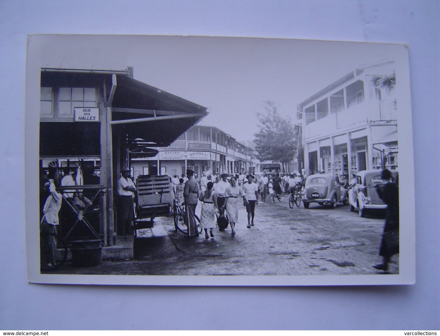 CARTE POSTALE PHOTO  Ancienne : LES HALLES / TAHITI ? / OCEANIE ( FRANCE ) - Tahiti