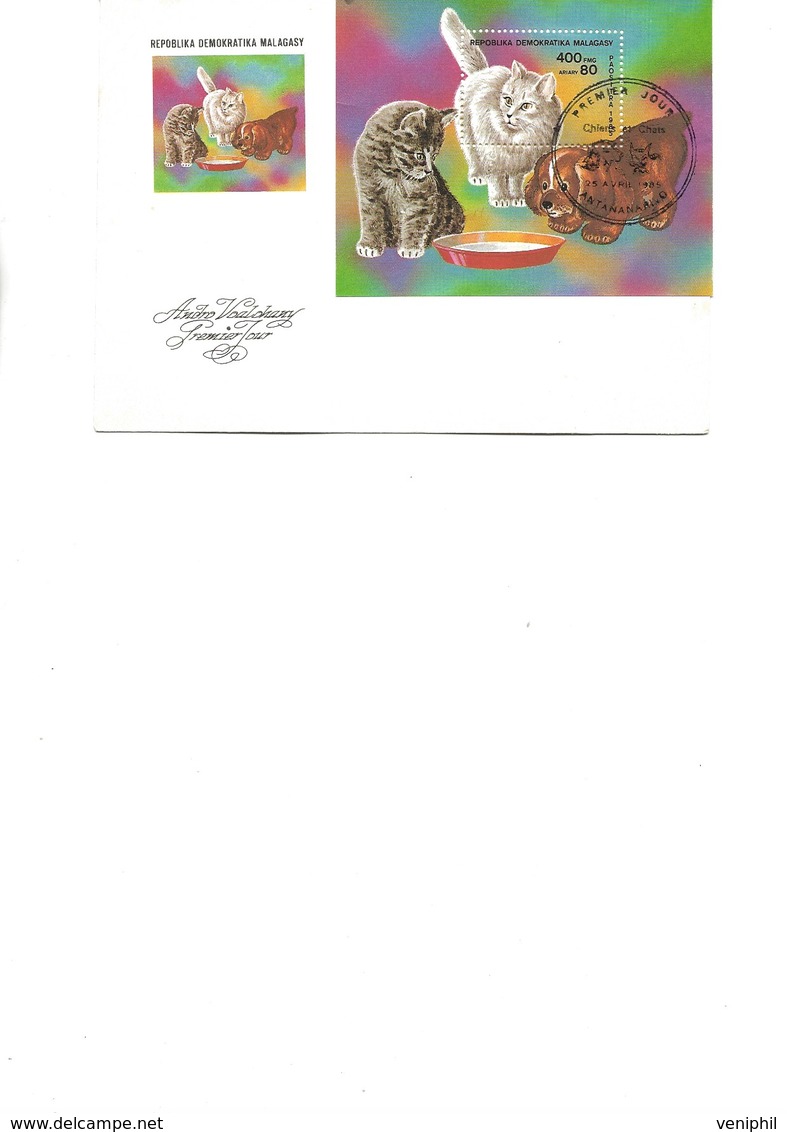 MADAGASCAR - LETTRE AFFRANCHIE  BLOC CHATS ET CHIENS N° 29 -ANNEE 1985 - Hauskatzen