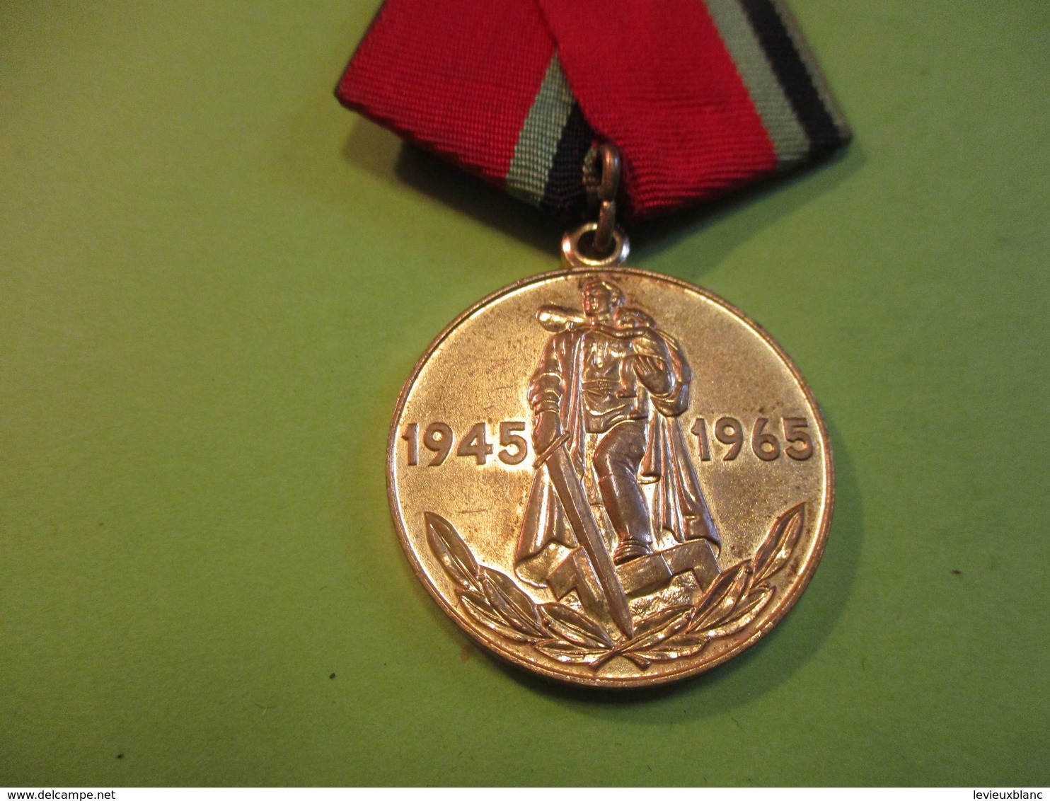 Médaille /Empire Soviétique/ Médaille Du XXéme Anniversare De La Seconde Guerre Mondiale/ 1965                   MED369 - Russie