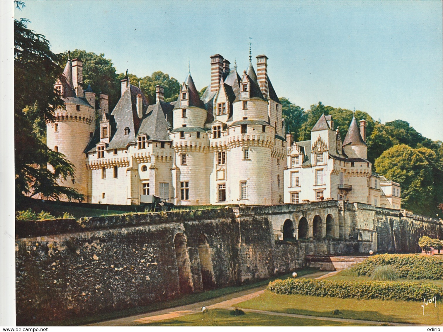 *** CALENDRIER 1975***  Château De RIGNY-USSE   14x20cm --carte Postale Géante Calendrier Au Dos Offert  éditions  YVON - Grossformat : 1971-80