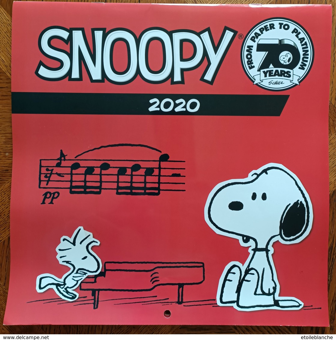 SNOOPY Calendrier 2020 (chien, BD, Schultz) - Peanuts Calendar 16 Months - 12 Dessins - Grossformat : 2001-...