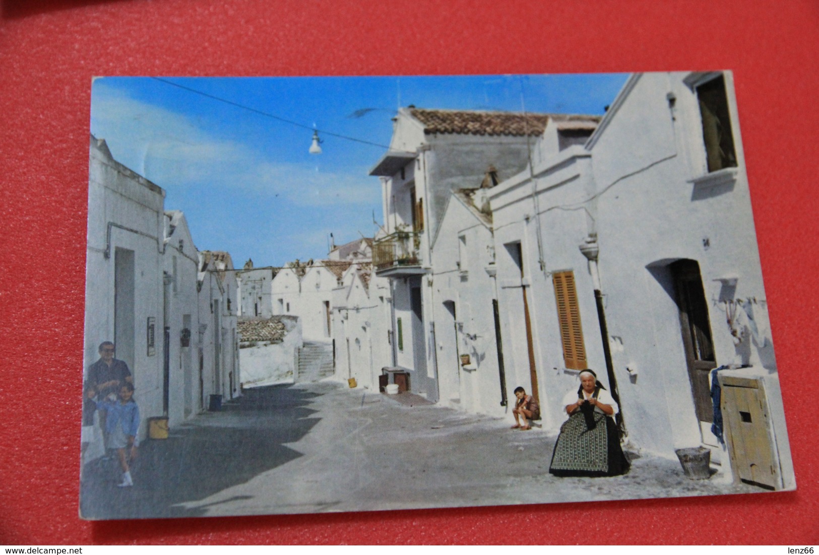 Matera Pisticci Donne Ai Filari Tombolo Dentellerie Ricami 1978 - Matera