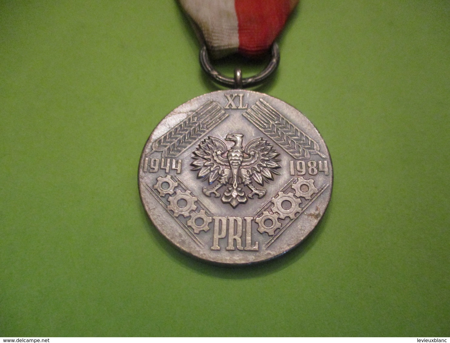 Médaille Du 40éme  Anniversaire Du PRL / POLOGNE/ Walka Praca Socializm/ 1984     MED368 - Andere & Zonder Classificatie