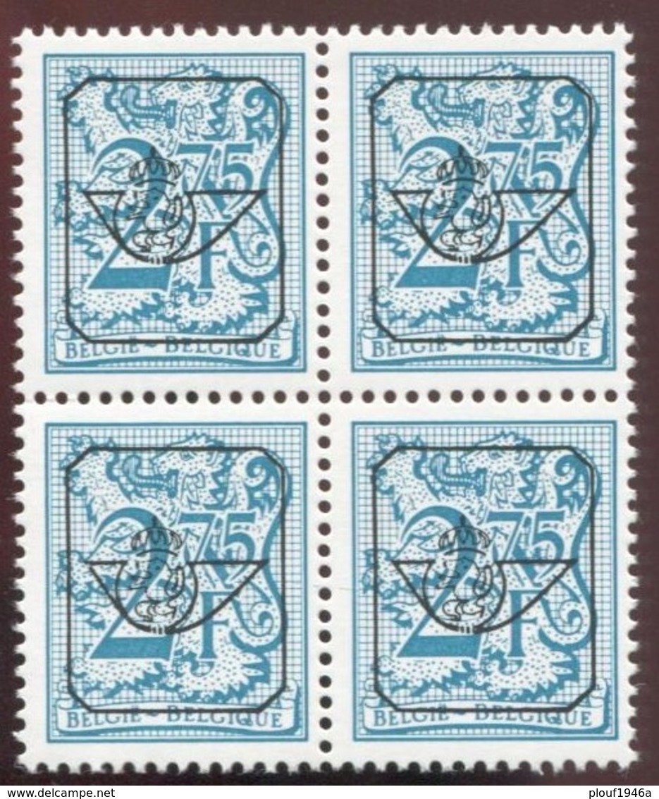 COB  Typo  808 (P6)  Bloc De 4 - Typos 1967-85 (Lion Et Banderole)