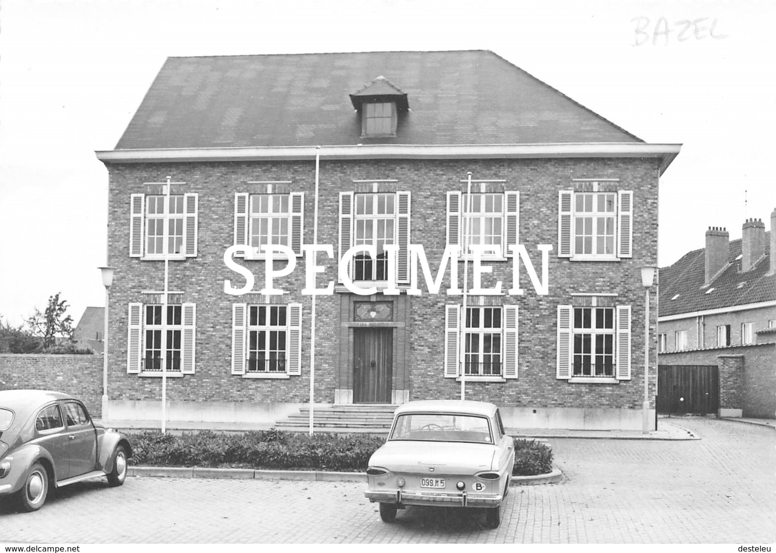 Gemeentehuis - Bazel - Kruibeke